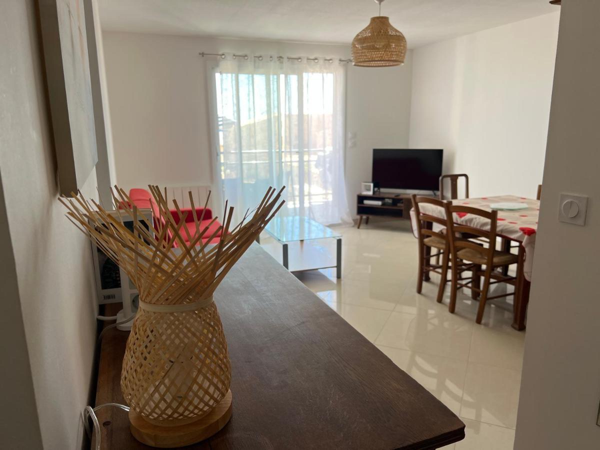 Superbe Appartement A Saint Pierre La Mer 외부 사진